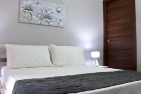 13 Garden Rooms Olbia